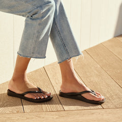 Crystal Black - Women Image